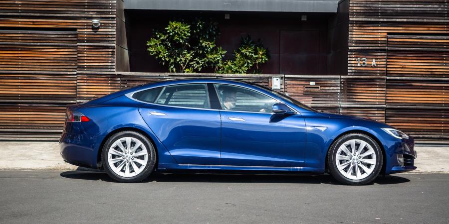  Tesla Model S 75D 2016 года  (AU) (фото 10 из 11)
